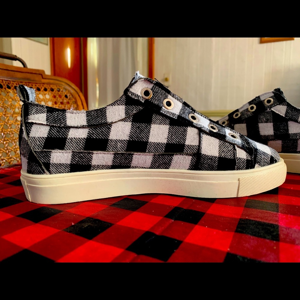Black and white plaid slip ons